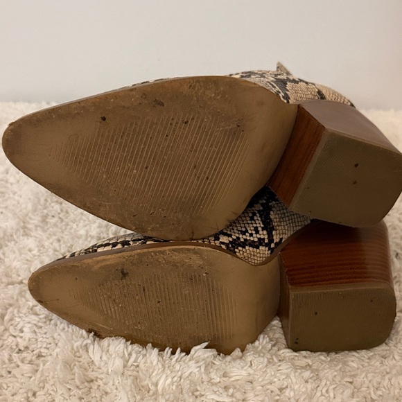 Abound Snakeskin Ankle Booties - Picture 5 of 10